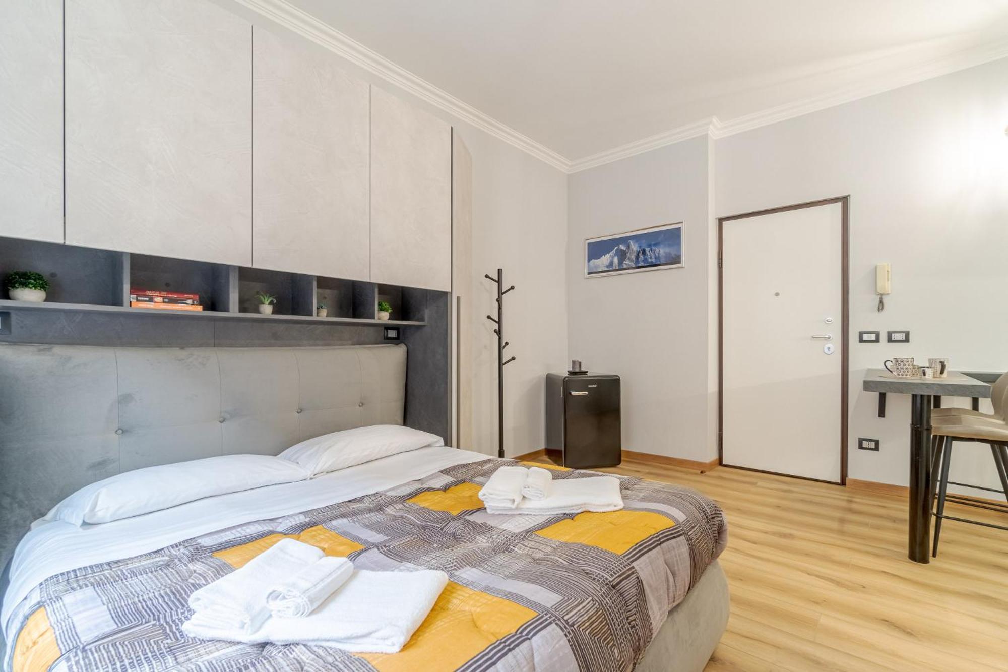 Mm Pozzo Strada Mini Subway Studio Turin Exterior photo